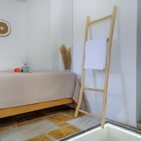 Serenity Village * Apérathos