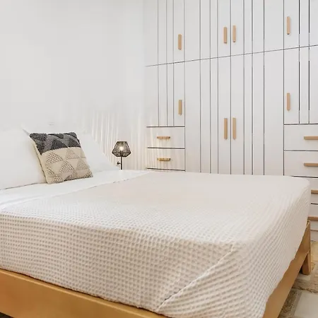 Serenity Village Apartment Aperathos