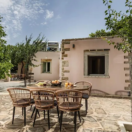 Lägenhet Serenity Village Apérathos