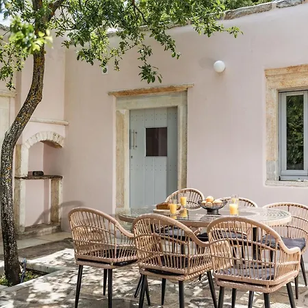 Serenity Village Appartement *