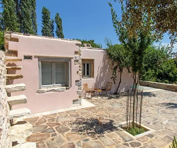 Serenity Village * Apérathos