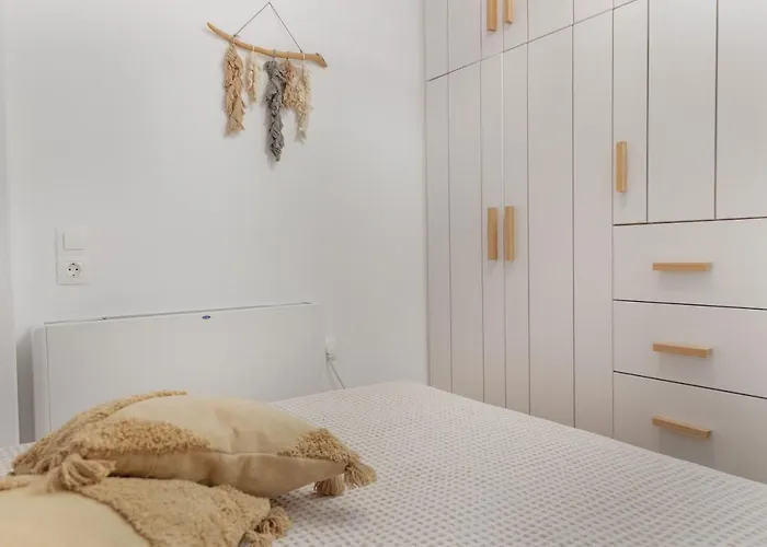 Serenity Village Apérathos