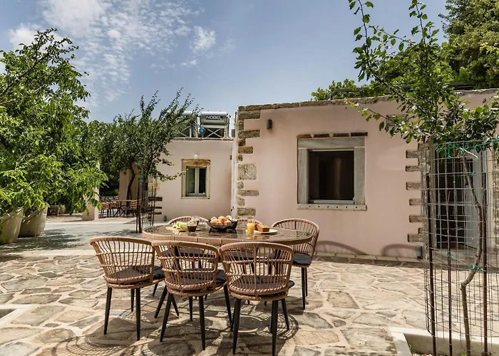 公寓 Serenity Village Apérathos